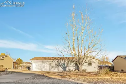 864 S Kline Drive, Pueblo West, CO 81007 - Photo 3