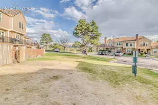 6816 Ravencrest Dr, Colorado Springs, CO 80919 - Photo 33