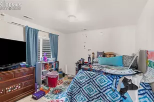 5904 Sonesta Dr, Colorado Springs, CO 80923 - Photo 29