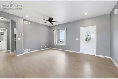 1232 N Challenger Place, Pueblo, CO 81007 - Photo 7