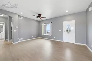 1232 N Challenger Pl, Pueblo, CO 81007 - Photo 7