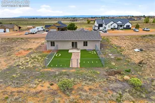 1232 N Challenger Pl, Pueblo, CO 81007 - Photo 27