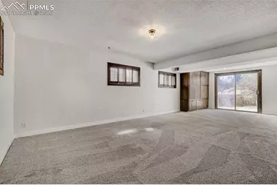 520 Crestridge Avenue, Colorado Springs, CO 80906 - Photo 11