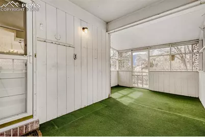 520 Crestridge Avenue, Colorado Springs, CO 80906 - Photo 17