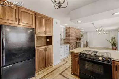 520 Crestridge Avenue, Colorado Springs, CO 80906 - Photo 9