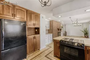 520 Crestridge Ave, Colorado Springs, CO 80906 - Photo 9