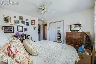 520 Crestridge Avenue, Colorado Springs, CO 80906 - Photo 15