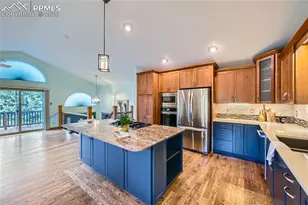 2988 Sunnywood Ave, Woodland Park, CO 80863 - Photo 7