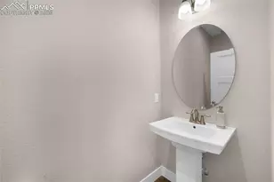 671 N Snyder Dr, Pueblo, CO 81007 - Photo 23