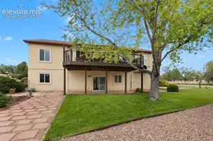10000 Rolling Ridge Rd, Colorado Springs, CO 80925 - Photo 9
