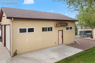 10000 Rolling Ridge Rd, Colorado Springs, CO 80925 - Photo 47