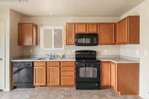 7674 Stetson Highlands Dr, Colorado Springs, CO 80923 - Photo 11