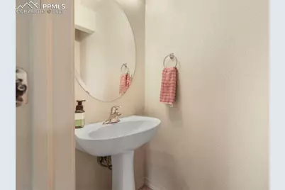 7674 Stetson Highlands Drive, Colorado Springs, CO 80923 - Photo 9