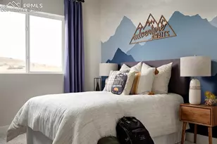 4694 Peak Crst Vw, Colorado Springs, CO 80918 - Photo 9