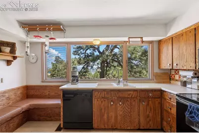625 Vista Grande Drive, Colorado Springs, CO 80906 - Photo 17