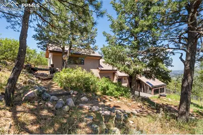 625 Vista Grande Drive, Colorado Springs, CO 80906 - Photo 3