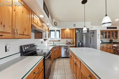 15705 Alta Plaza Circle, Peyton, CO 80831 - Photo 9