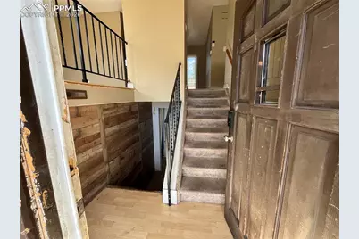 5117 Crestwood Drive, Colorado Springs, CO 80918 - Photo 3