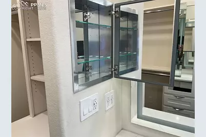 3408 W Pikes Peak Avenue, Colorado Springs, CO 80904 - Photo 23