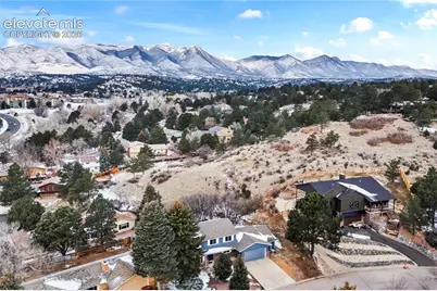 6820 Dauntless Court, Colorado Springs, CO 80919 - Photo 5