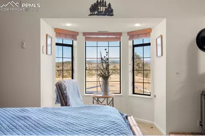 537 Chapparal Trail, Florissant, CO 80816 - Photo 17