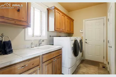 1635 Rockhurst Boulevard, Colorado Springs, CO 80918 - Photo 23