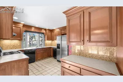 655 Big Valley Drive, Colorado Springs, CO 80919 - Photo 17