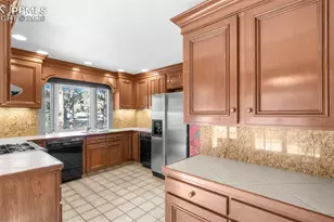 655 Big Valley Dr, Colorado Springs, CO 80919 - Photo 17