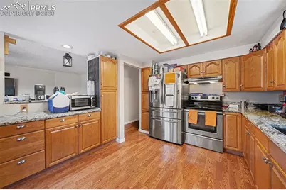 1027 De La Vista Lane, Colorado Springs, CO 80911 - Photo 7