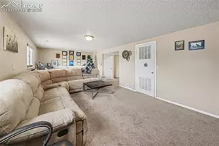 1027 De La Vista Ln, Colorado Springs, CO 80911 - Photo 15