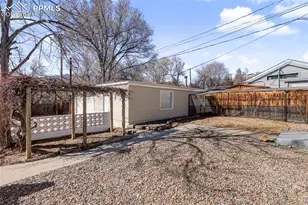 2415 W Uintah St, Colorado Springs, CO 80904 - Photo 23