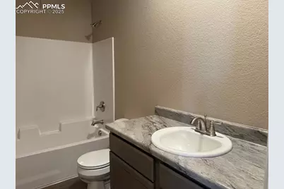 2314 Starboard Lane, Pueblo, CO 81008 - Photo 15