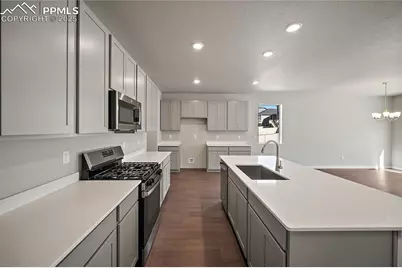 9157 Golden Buffs Drive, Colorado Springs, CO 80925 - Photo 13