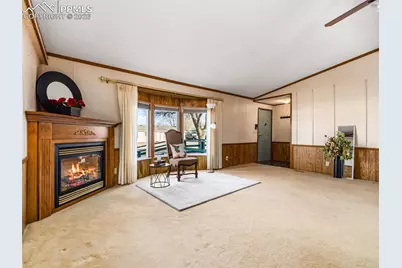 183 E Birch Hills Drive, Pueblo, CO 81007 - Photo 11