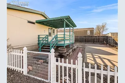 183 E Birch Hills Drive, Pueblo, CO 81007 - Photo 3