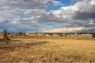 1476 N Bowen Drive, Pueblo, CO 81007 - Photo 43