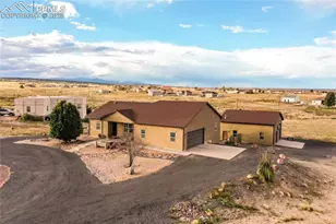 1476 N Bowen Dr, Pueblo, CO 81007 - Photo 5