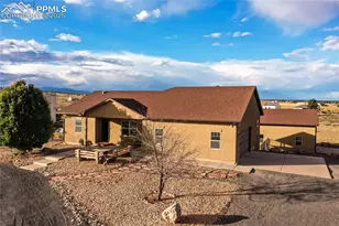 1476 N Bowen Dr, Pueblo, CO 81007 - Photo 1