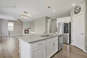 10210 Elgon Dr, Colorado Springs, CO 80924 - Photo 5