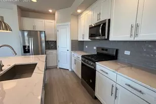 7053 Knapp Dr, Colorado Springs, CO 80924 - Photo 5