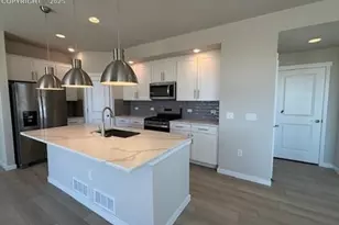 7053 Knapp Dr, Colorado Springs, CO 80924 - Photo 3