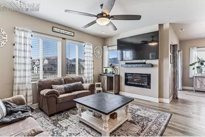 1747 Peak Prairie Lane, Monument, CO 80132 - Photo 9