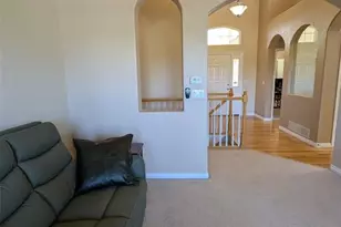 927 Champion Cir, Longmont, CO 80503 - Photo 3