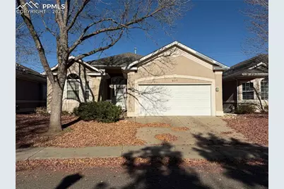 927 Champion Circle, Longmont, CO 80503 - Photo 1