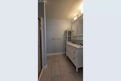 110 W Blakeland Drive, Pueblo, CO 81007 - Photo 27