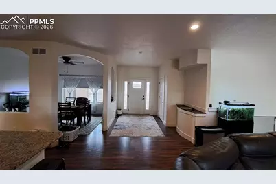 1194 E Gunpowder Lane, Pueblo, CO 81007 - Photo 9