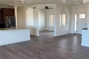 1194 E Gunpowder Ln, Pueblo, CO 81007 - Photo 5