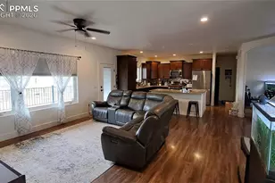 1194 E Gunpowder Ln, Pueblo, CO 81007 - Photo 3