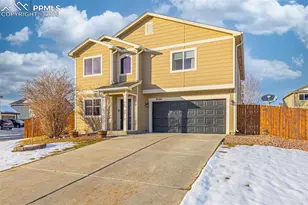 9504 Sand Myrtle Dr, Colorado Springs, CO 80925 - Photo 3