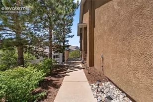 5820 New Crossings Point, Colorado Springs, CO 80918 - Photo 7
